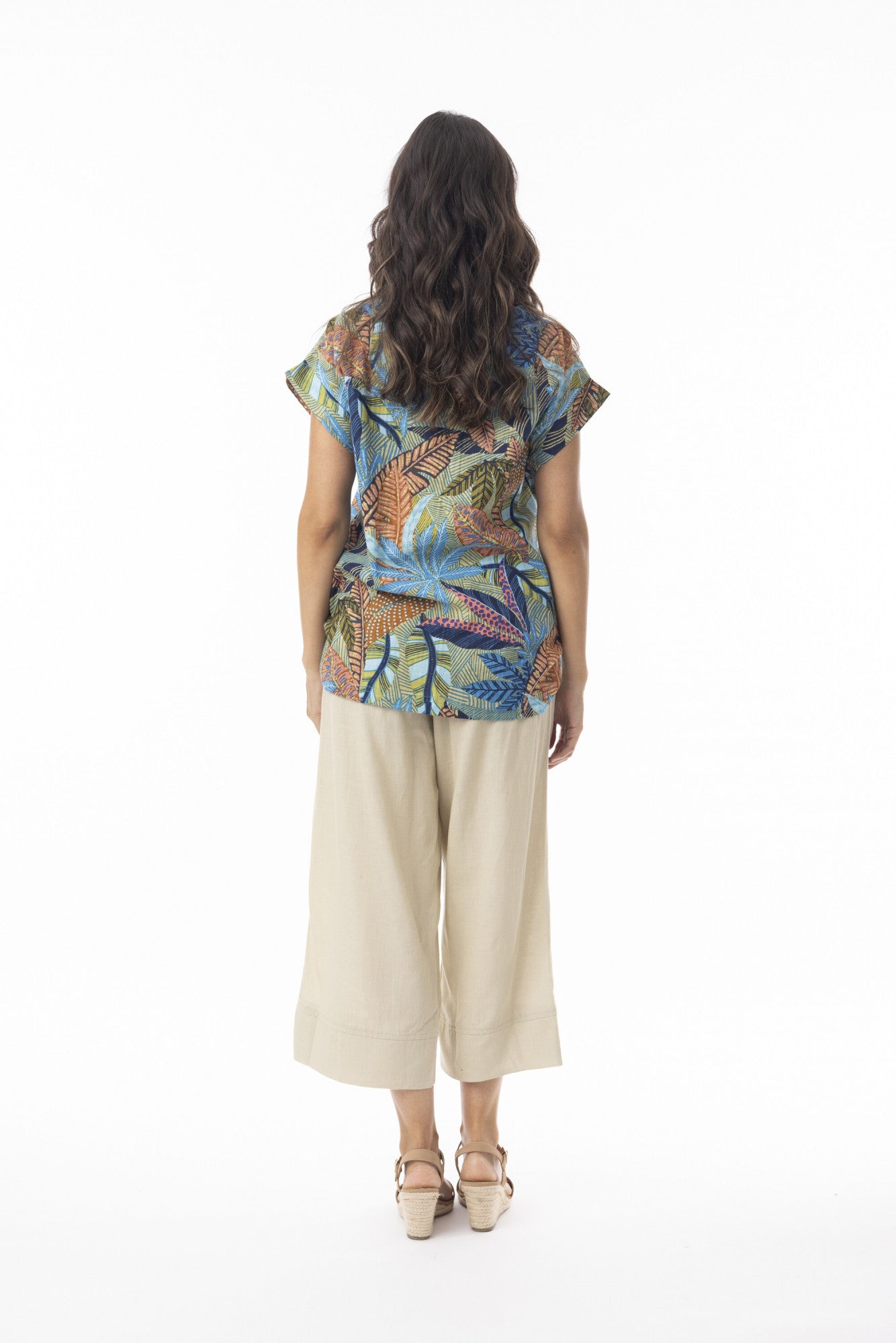 Tayrona roll collar top