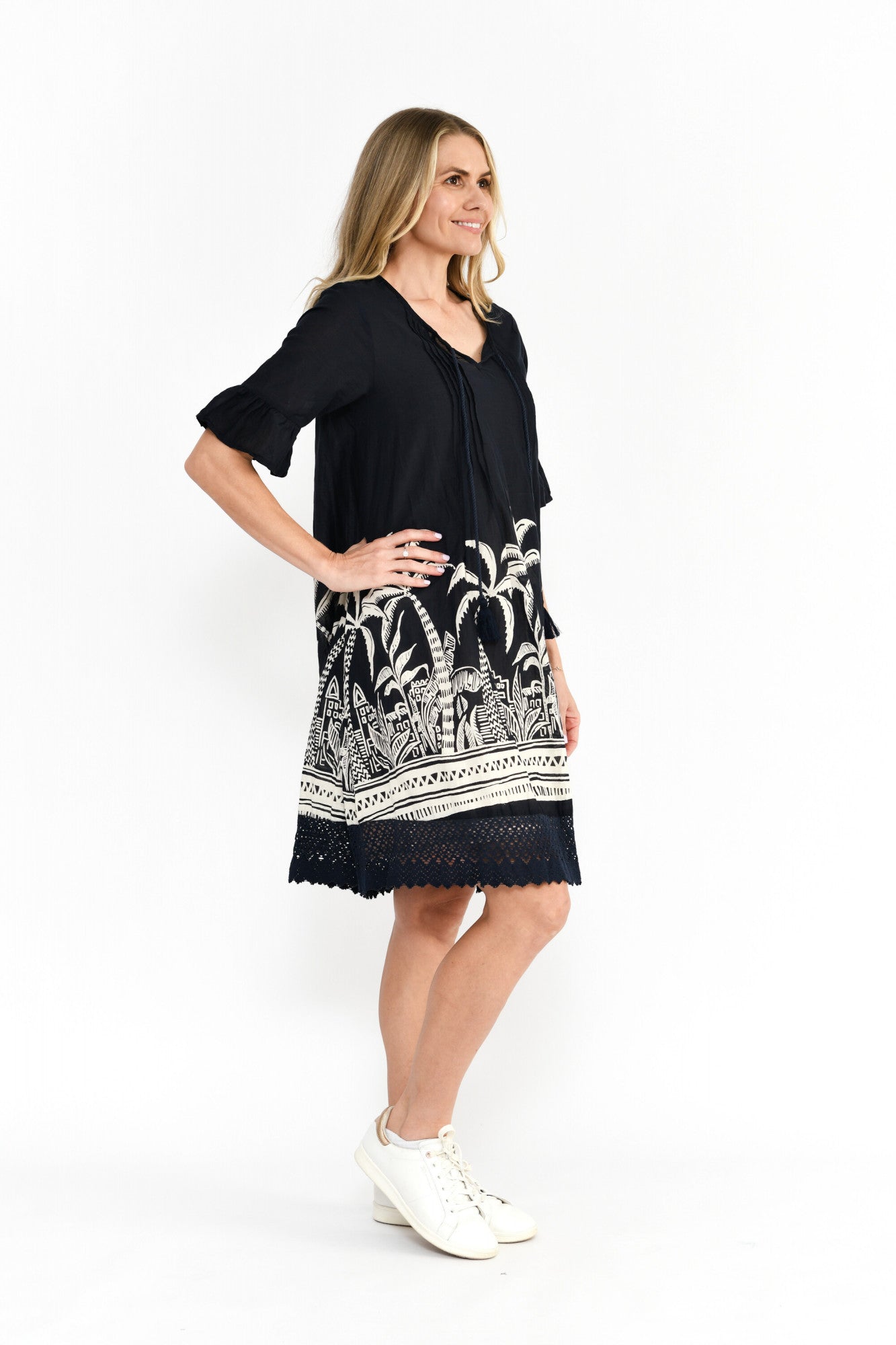 Hannah mono border navy