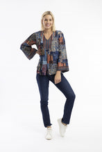Load image into Gallery viewer, California dreaming V neck
