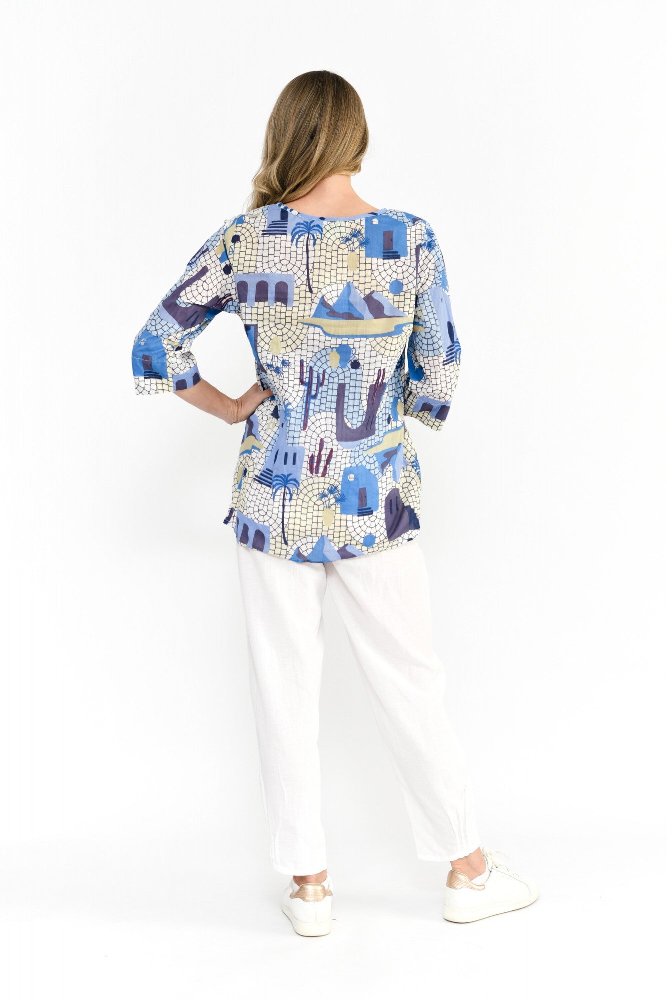 Tina Greece 3
