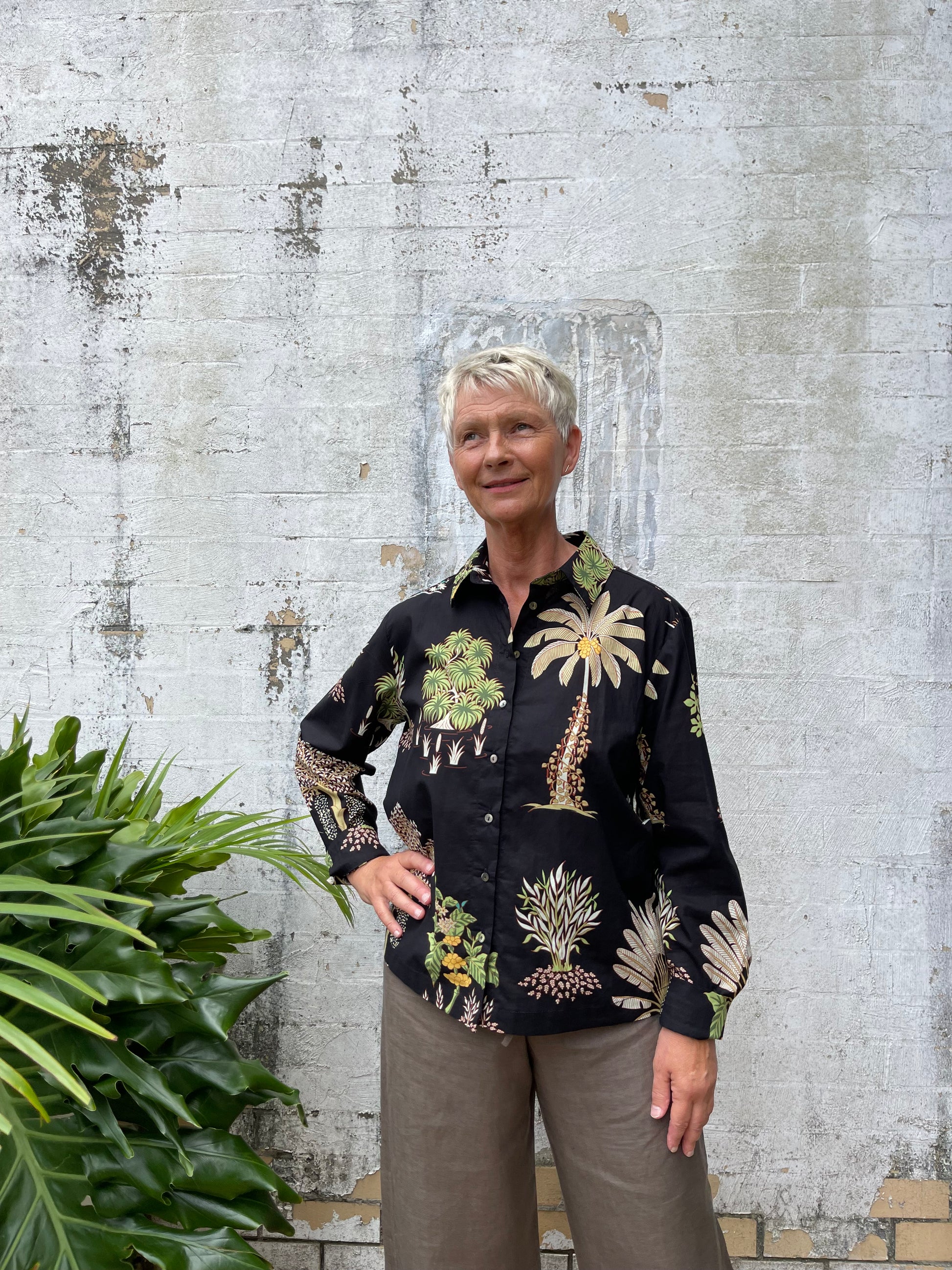 Michelle Black Oasis