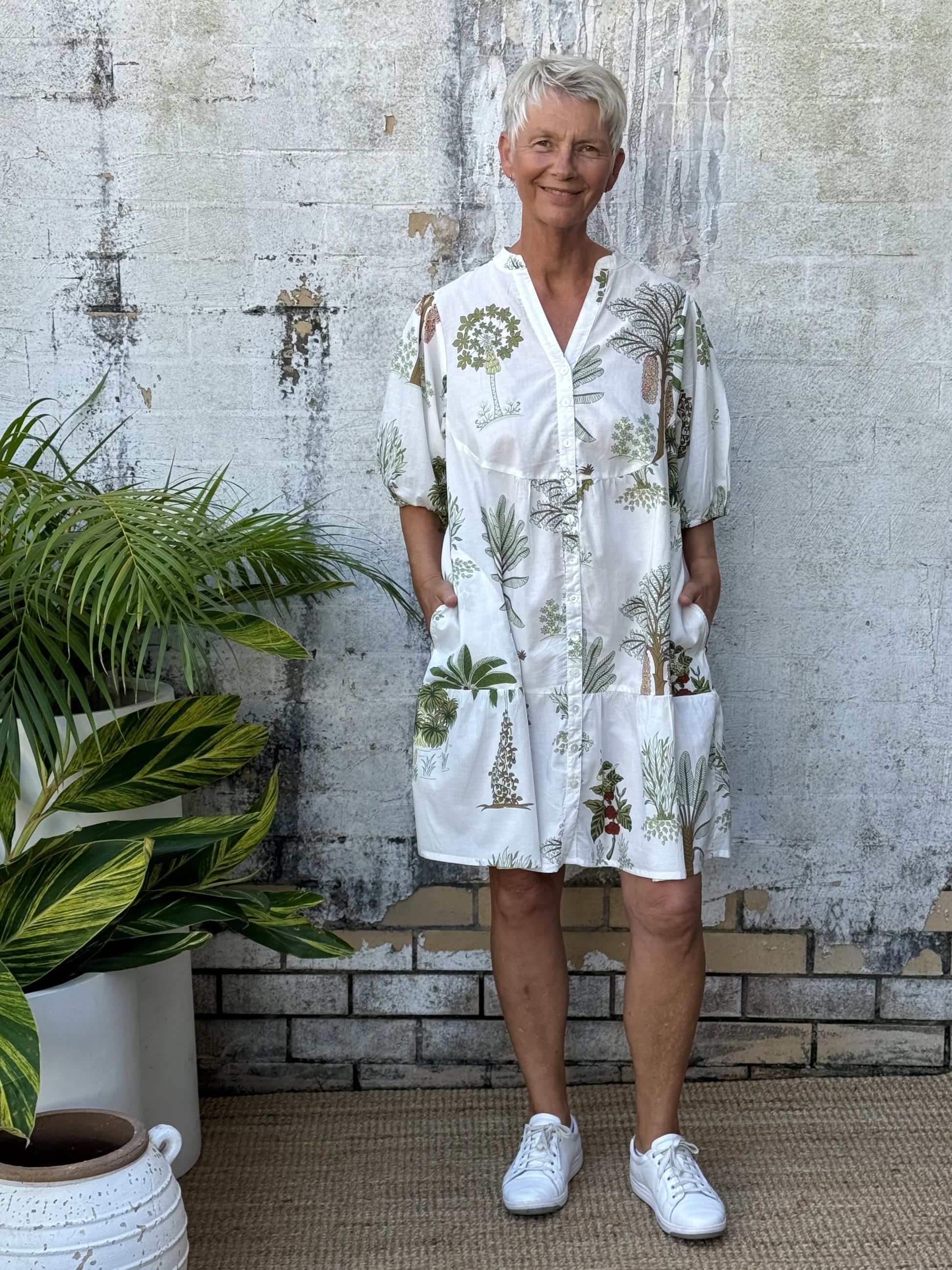 Riley White Oasis