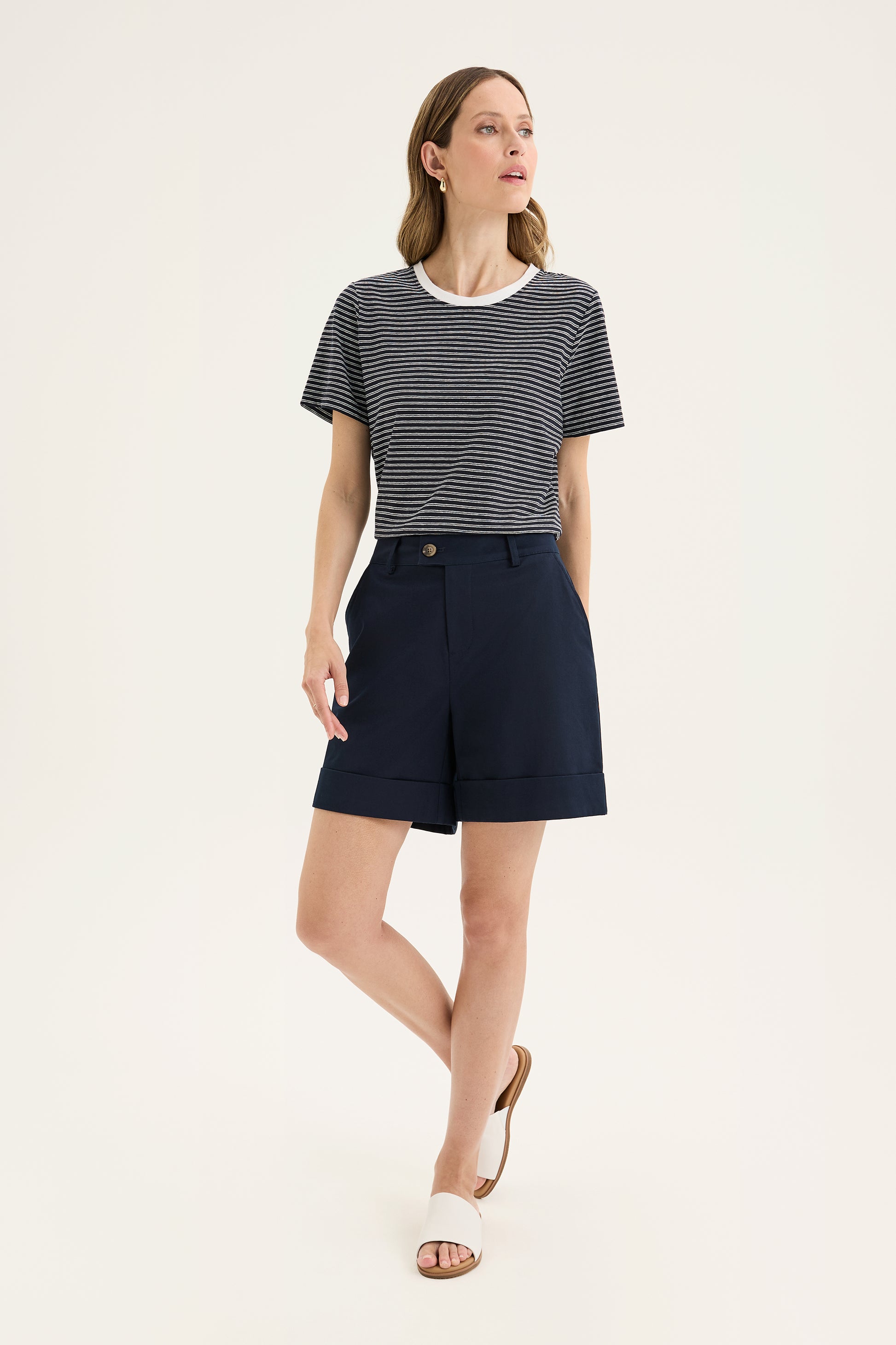 Nova Short Navy