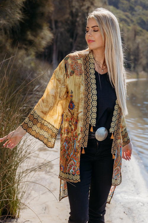Cienna Kimono