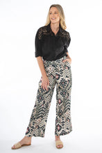 Load image into Gallery viewer, Tribal print pant
